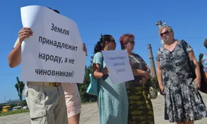 Севастопольских борцов за землю не поддержали их лидеры