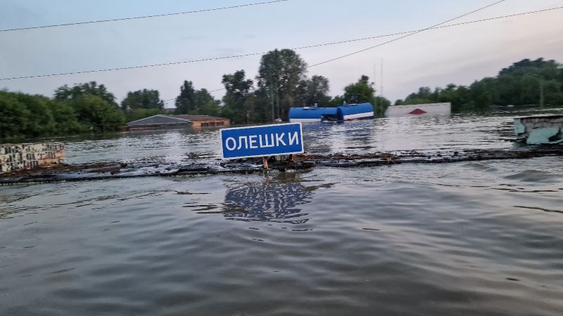 крым волонтеры новая Каховка плешки подтопление Каховская ГЭС Днепр эвакуация