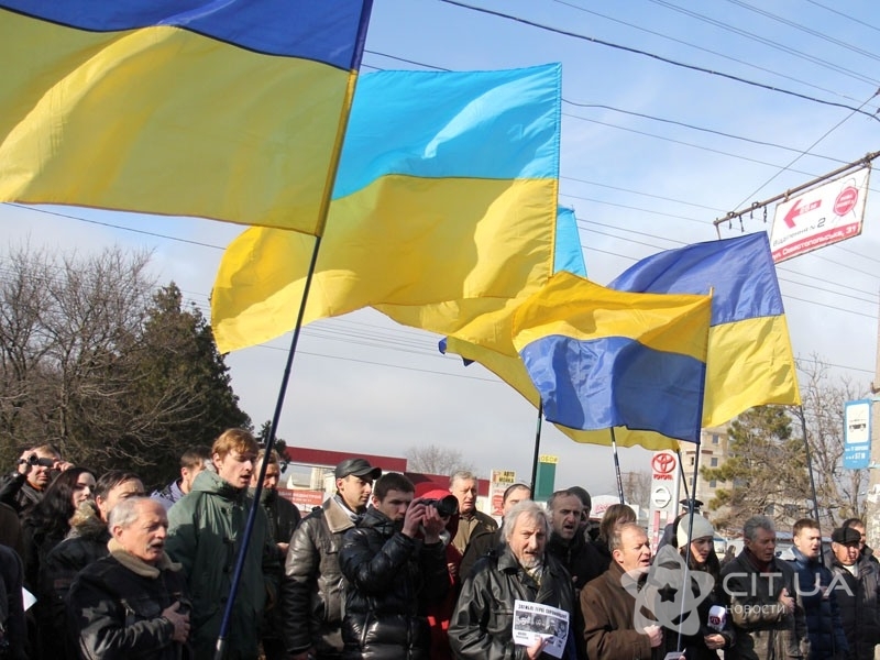 Центр города симферополь ночью. Украинский культурный центр симферополь. Администрация симферополя круглое здание. Новости крыма сегодня крымские татары. Верховная рада крыма 2021.
