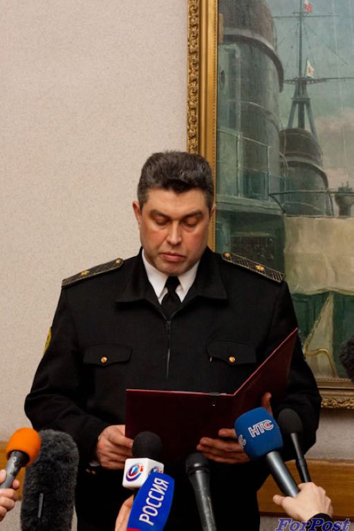 адмирал Березовский принял присгу Крыму