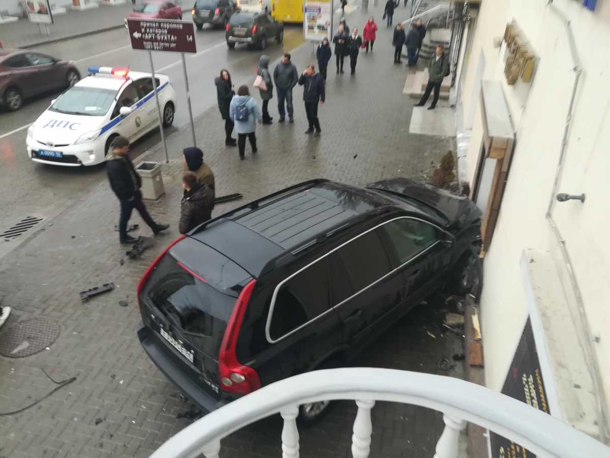 Аварии в севастополе сегодня видео фото