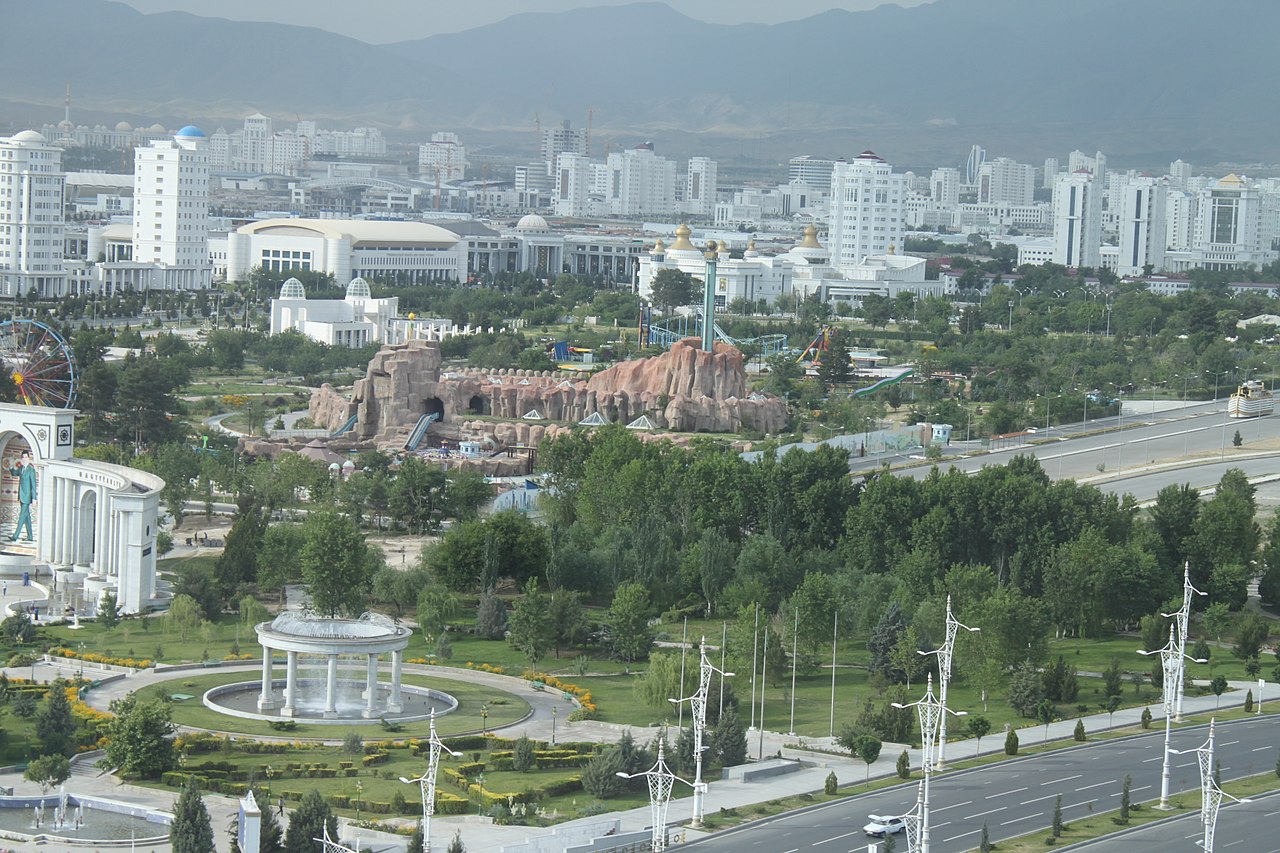 Бишкек и Ашхабад