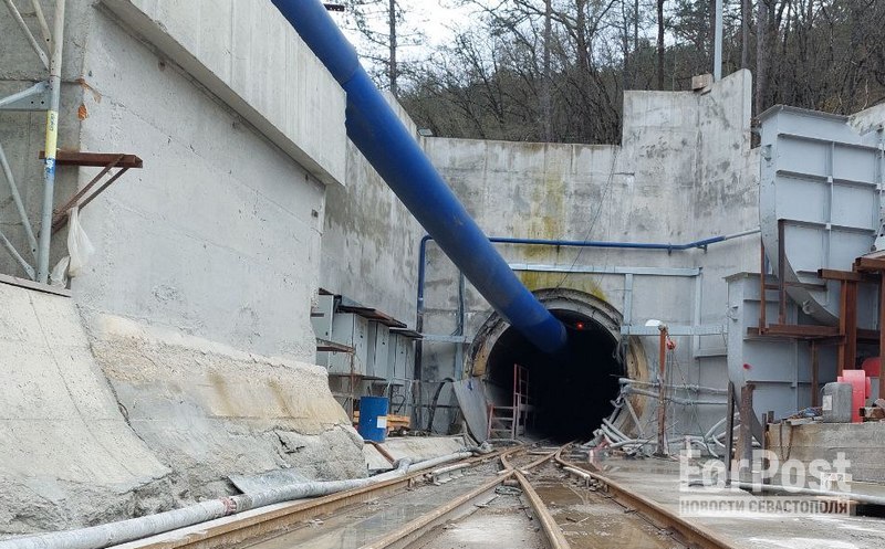 Репортаж из-под земли: под Ай-Петри прокладывают тоннель для водоснабжения Ялты