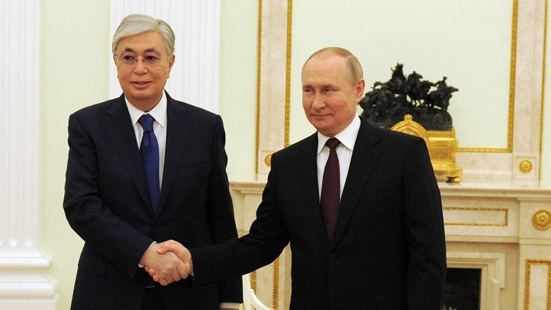 Токаев пообещал, что Казахстан не прекратит дружить с Россией