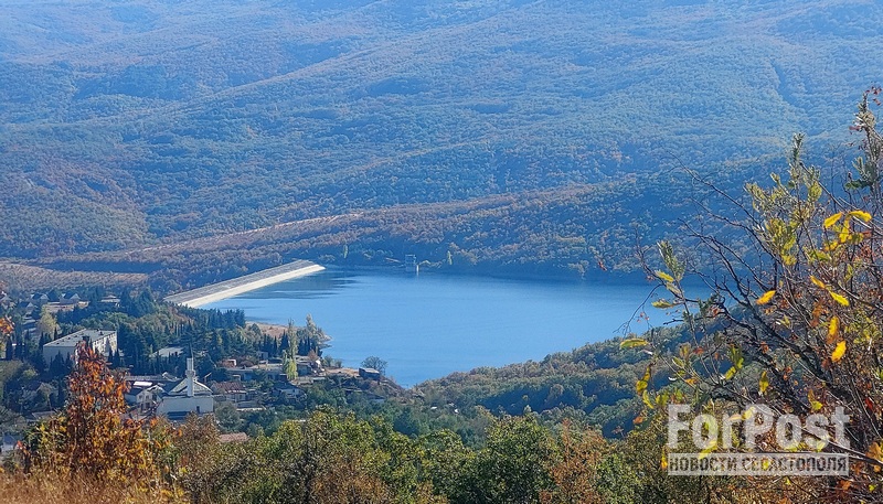 Дожди не наполнили крымские реки и водохранилища