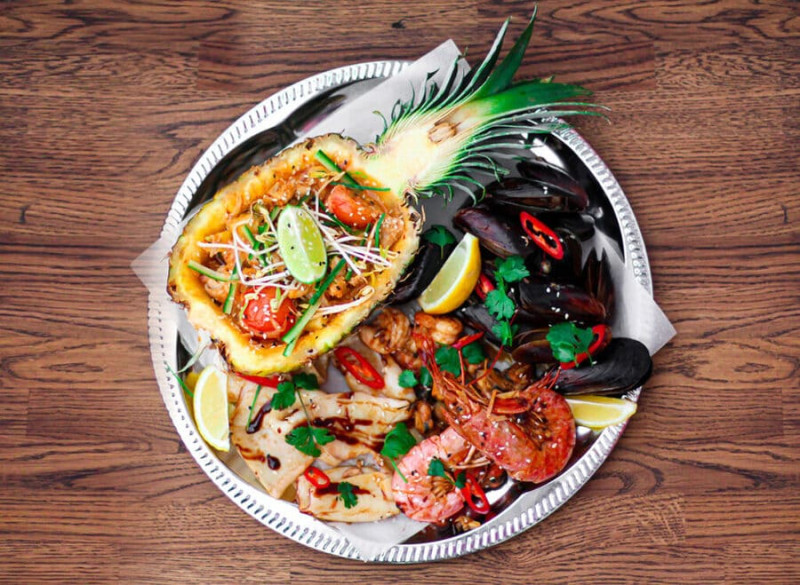 креветки лангустины мидии карри