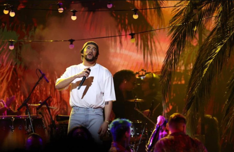 Грэмми 2023 Бэд Банни Bad Bunny