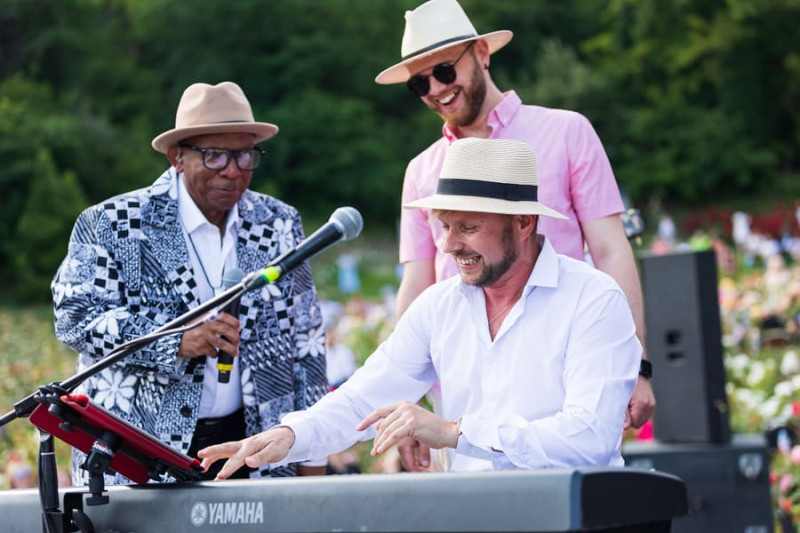 Природа искусства участники