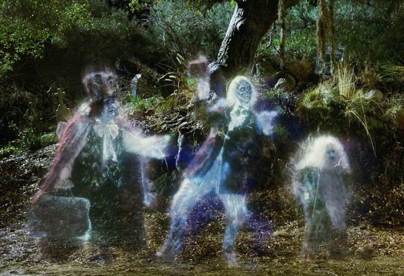 Про призраков