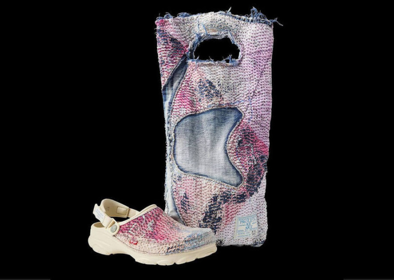 Странная обувь