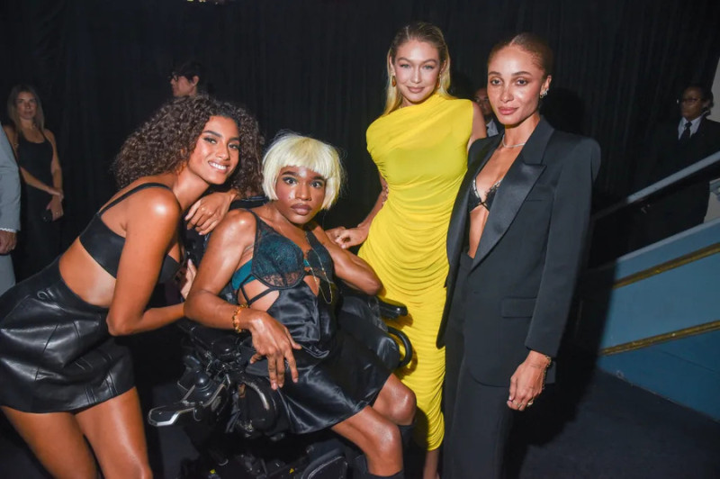 Модели инвалиды