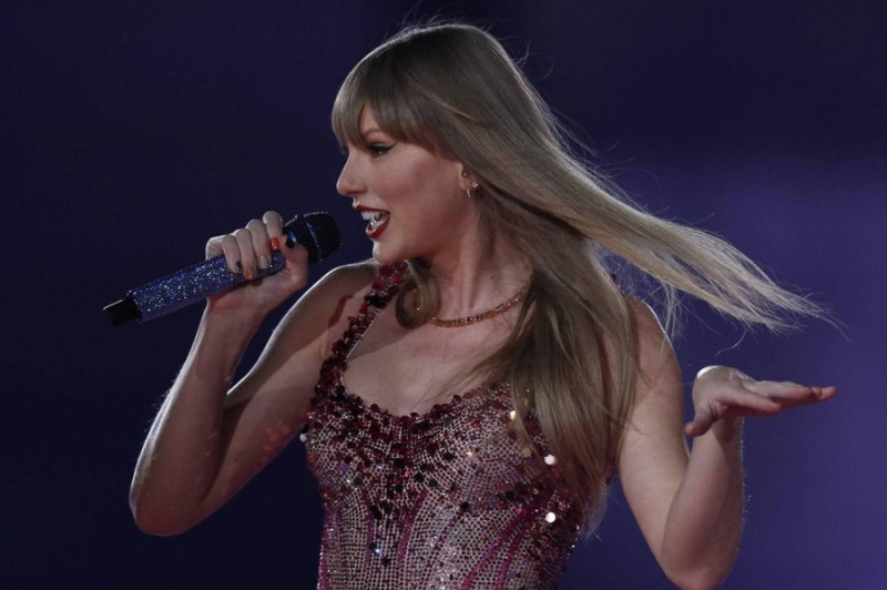 Тейлор Свифт eras