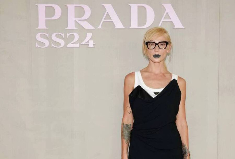 Голая вечеринка Ивлеевой