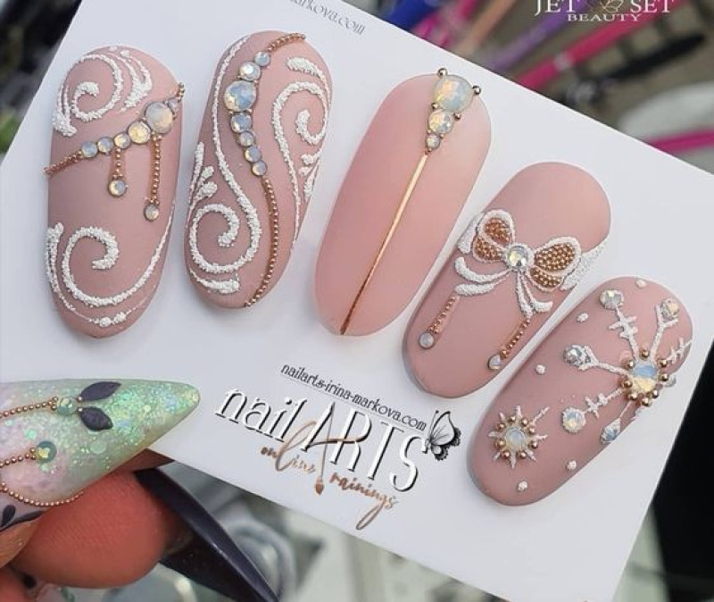 модный маникюр последние тренды