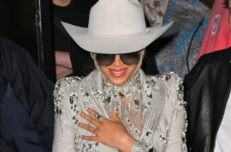 Бейонсе альбом музыка