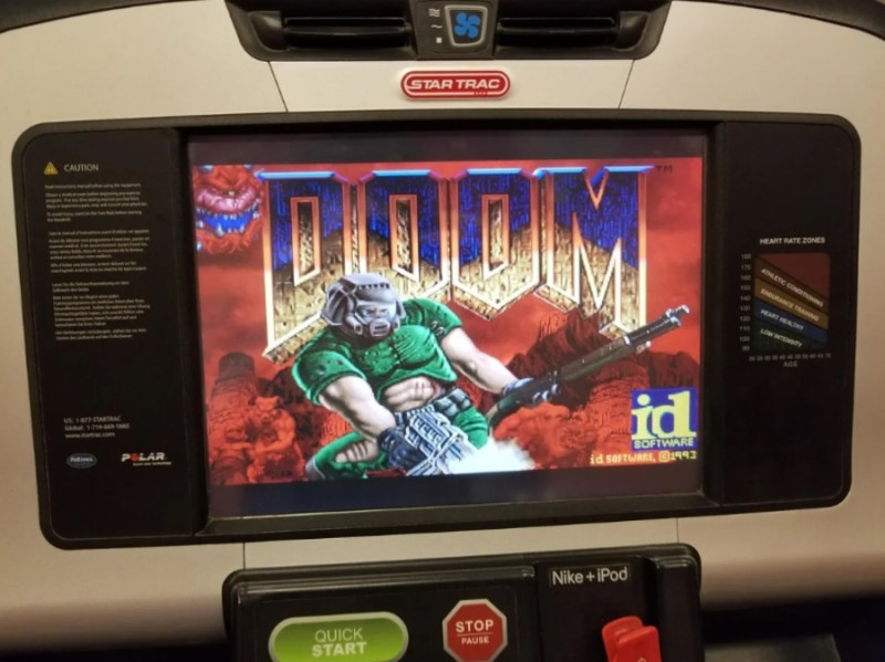 Doom на беговой дорожке