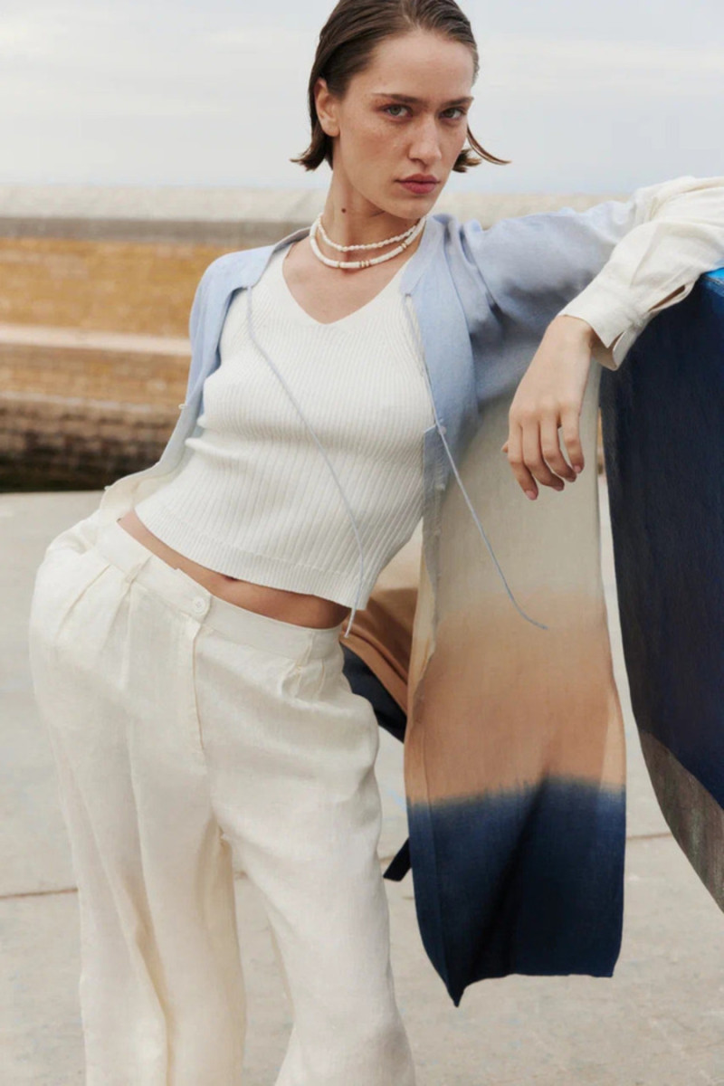 Белый топ где купить