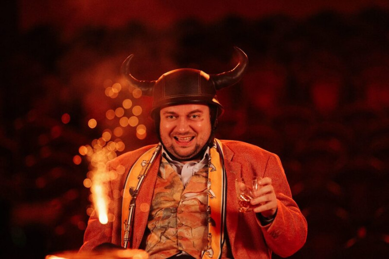 театральная зона сериал