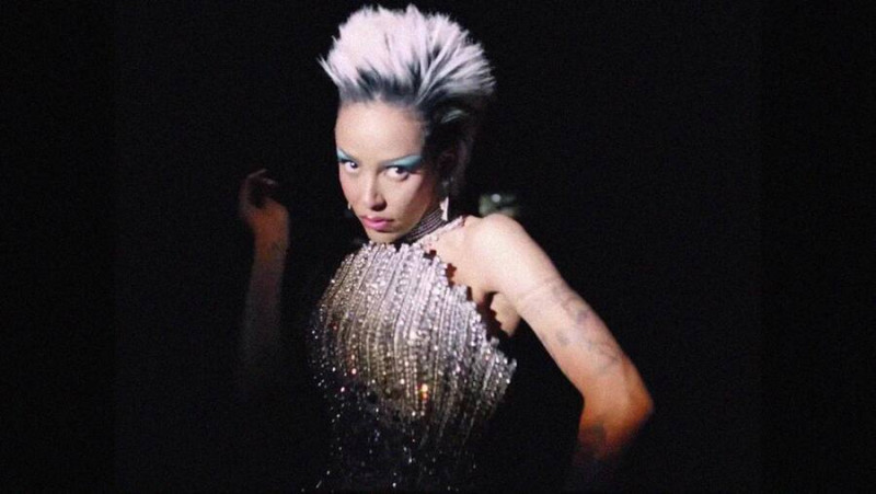 Прически музыка 80х