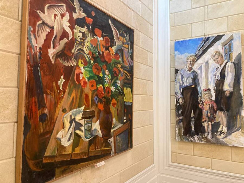 Выставка про героев