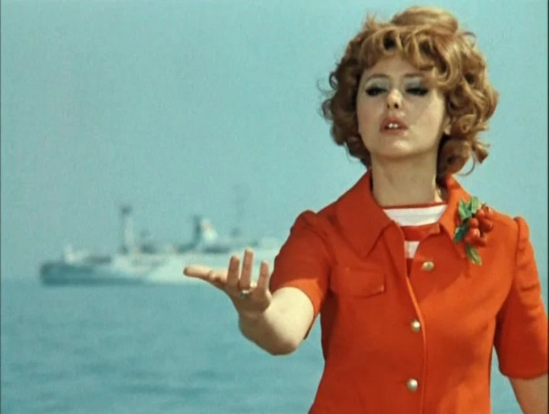 Новогодние песни Звенит январская вьюга