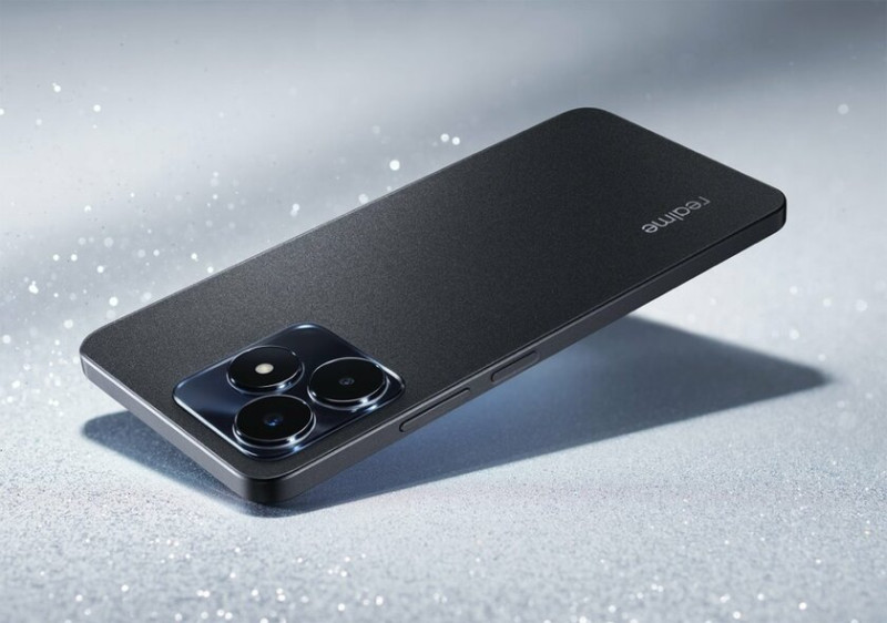 Быстрая зарядка, тонкий корпус и динамический остров: realme С53 поступит на российский рынок 15 августа