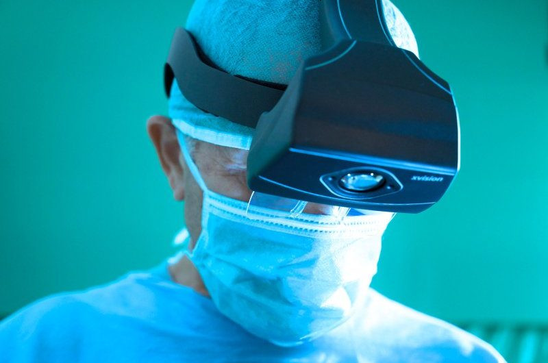 Augmedics xvision
