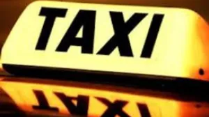 В Севастополе передумали перекрашивать все такси в желтый цвет