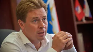 Глава Севастополя остаётся в группе «отстающих»