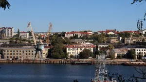 Севморзавод «заточат» под обслуживание новейших военных кораблей