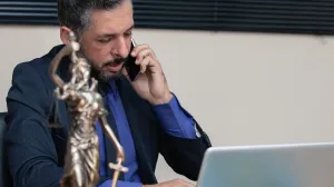 Глава Минюста недоволен бесплатной юридической помощью в Севастополе 