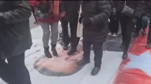 Эрдоган отреагировал на сожжение Корана и манекена в виде себя в Стокгольме