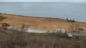 Полиция остановила незаконные работы на побережье Севастополя 