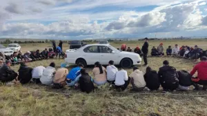 Мужчина полтора дня просидел на корточках, чтобы выиграть машину