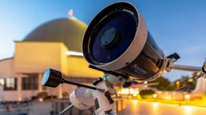 Где в Крыму лучше наблюдать пролетающую над Землёй «дьявольскую» глыбу льда