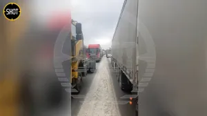 Несколько российских регионов парализованы многокилометровыми пробками