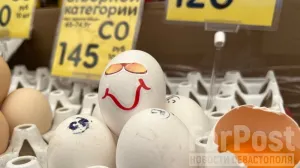 Традиционного предпасхального скачка цены на яйца крымчане не увидели - и безмерно удивились.