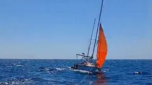 Помощь понадобилась яхте, потерявшей управление недалеко от южного берега Крыма.