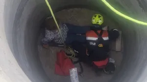 Помощь пострадавшей крымчанке оказали прямо в колодце.