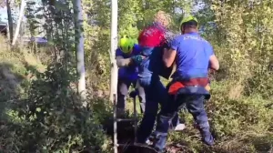 Упавший в колодец крымчанин от медицинской помощи отказался.