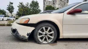 Брошенные автомобили «украшают» многие дворы Крыма и Севастополя. 