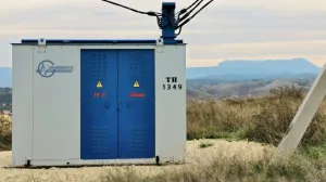 Чаще всего на нестабильное электроснабжение жалуются жители Симферополя и ещё трёх районов Крыма. 