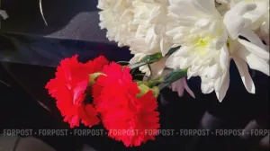 Родные и друзья проводили погибшего героя в последний путь. 