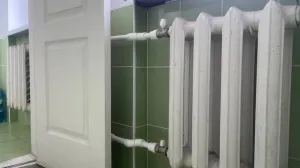 Ремонт неработающего отопления в кухнях севастопольской пятиэтажки отложили до лета