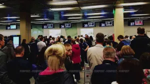 Пассажирам будут возвращать деньги за задержку авиарейсов — в чём риски новшества