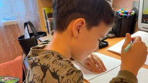 Аттестации, комиссия и «живо в школу». В России планируют ужесточить семейное обучение