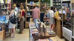 В Севастополе продолжают закрываться книжные магазины