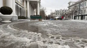 Снег с дождем в Севастополе обошелся без привычных коллапсов