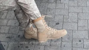 Зимняя обувь без ошибок: как сохранить здоровье и не упасть на скользкой улице