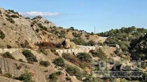 Частичное обрушение на трассе Судак — Новый Свет: что известно